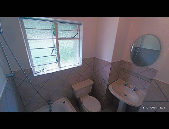 2 BEDROOM TOWNHOUSE FOR SALE IN SONNEGLANS
